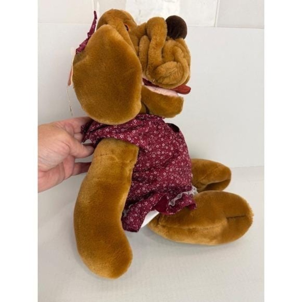 Ganz Bros Wrinkles Plush Dog Puppet 18" Brown Maroon Floral Dress Vintage 1980s